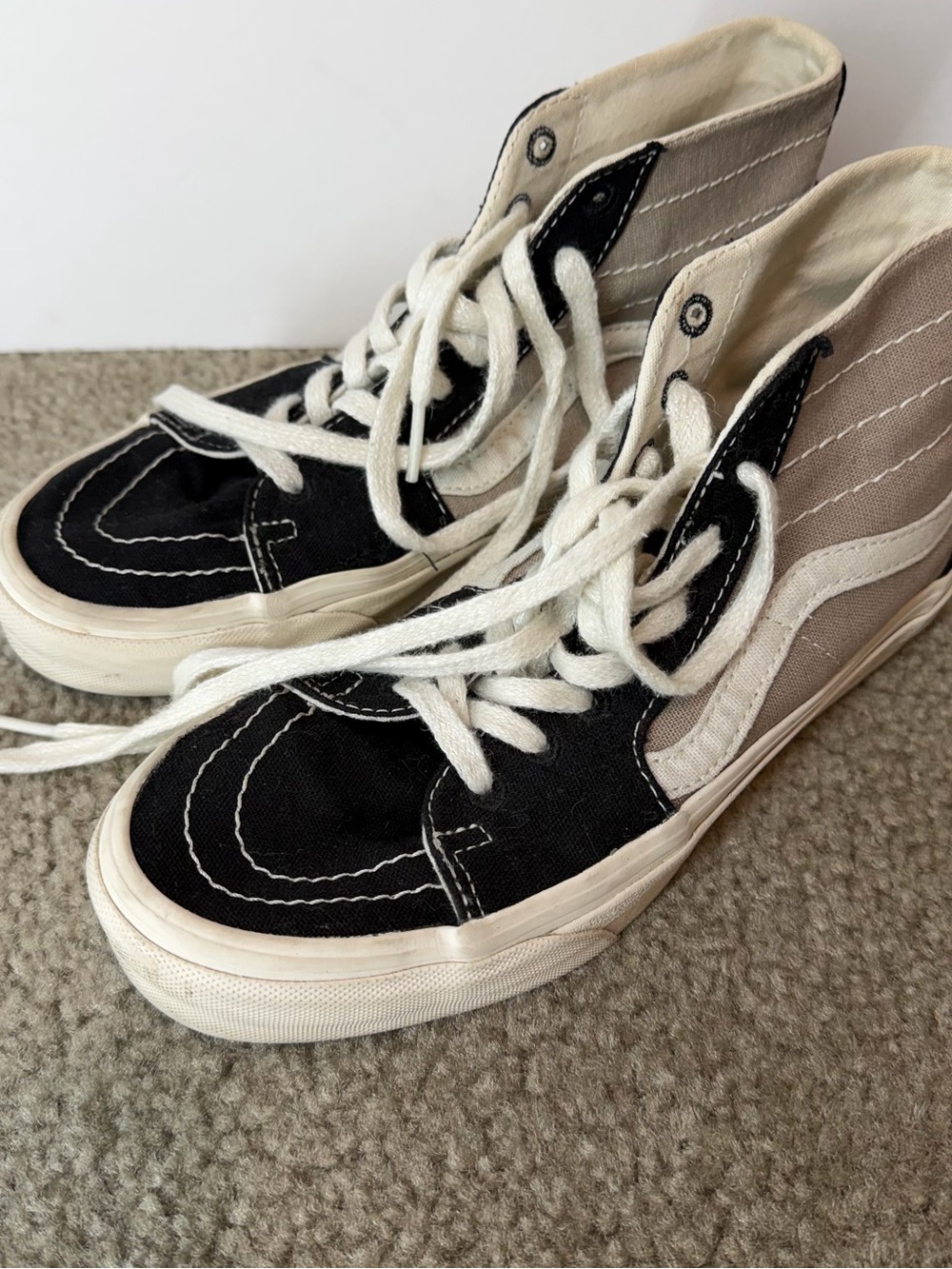 VANS Off the Wall High Top Sneakers - Black And Beige - Men’s Size 6 WSize 7.5
